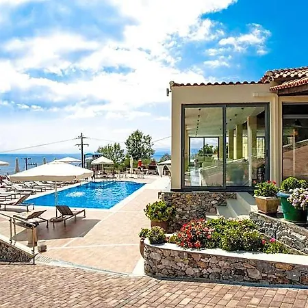 Hotel La Luna 4*