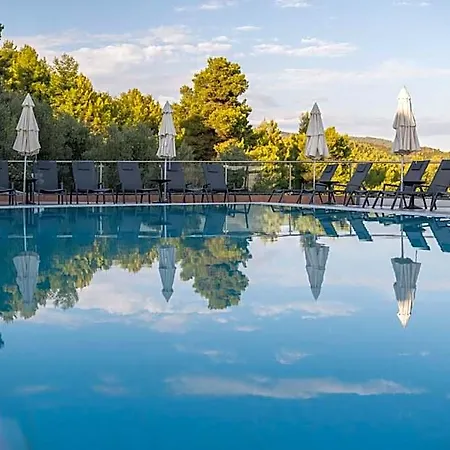La Luna 4* Skiathos