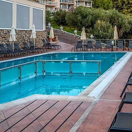 Hotel La Luna 4*