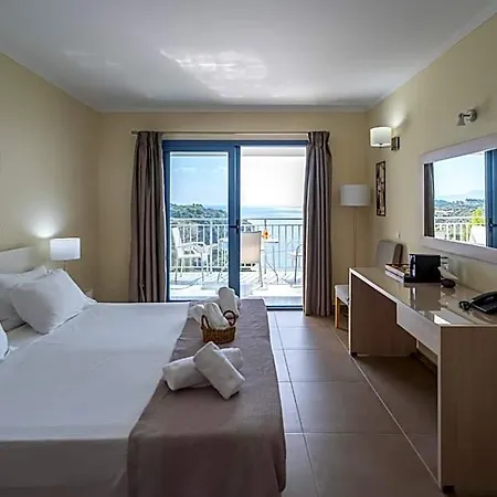 La Luna Hotel 4*